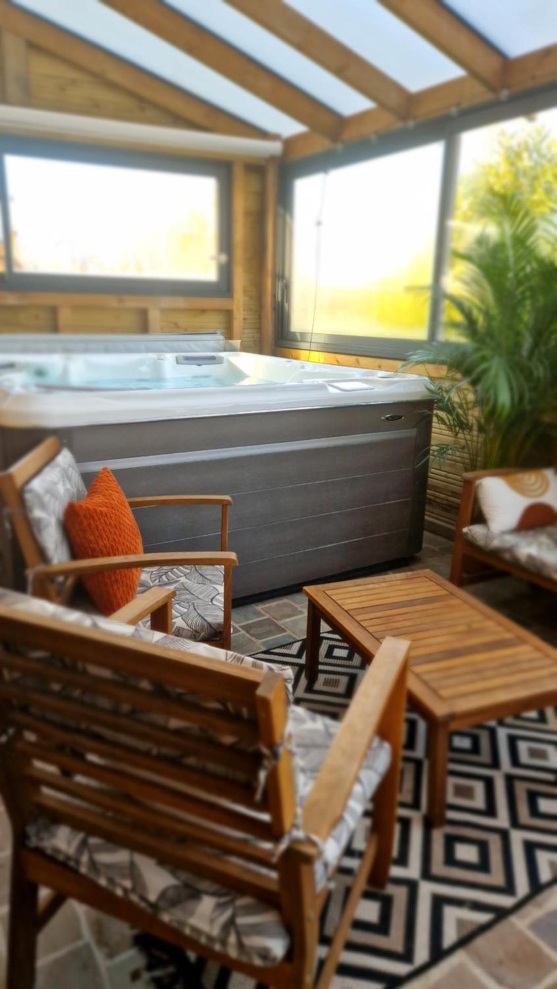 Duplex Vip Jacuzzi A 15Min De Disneyland Paris Et 1H De Paris Quincy-Voisins Kültér fotó